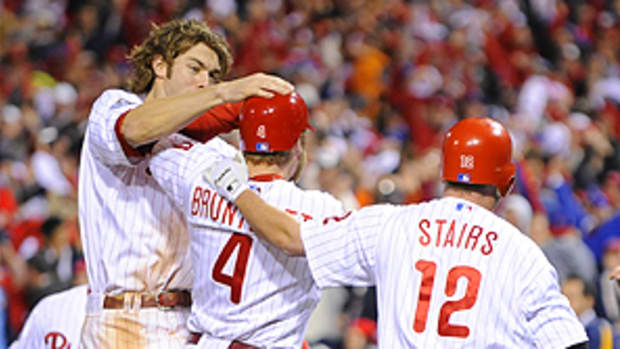 t1_1026_phils.win_getty.jpg
